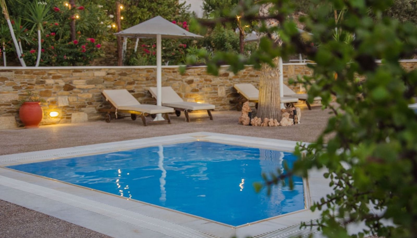 Pool - Olga's Pension