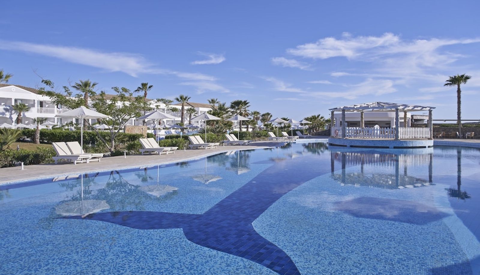 Pool - Sandy Beach Resort