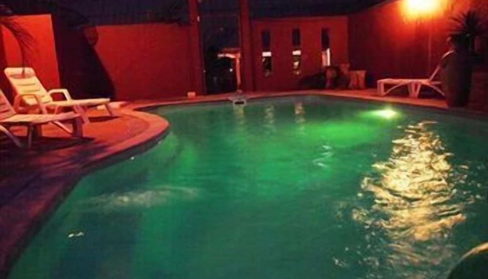 Zwembad - Baan Dahla Resort