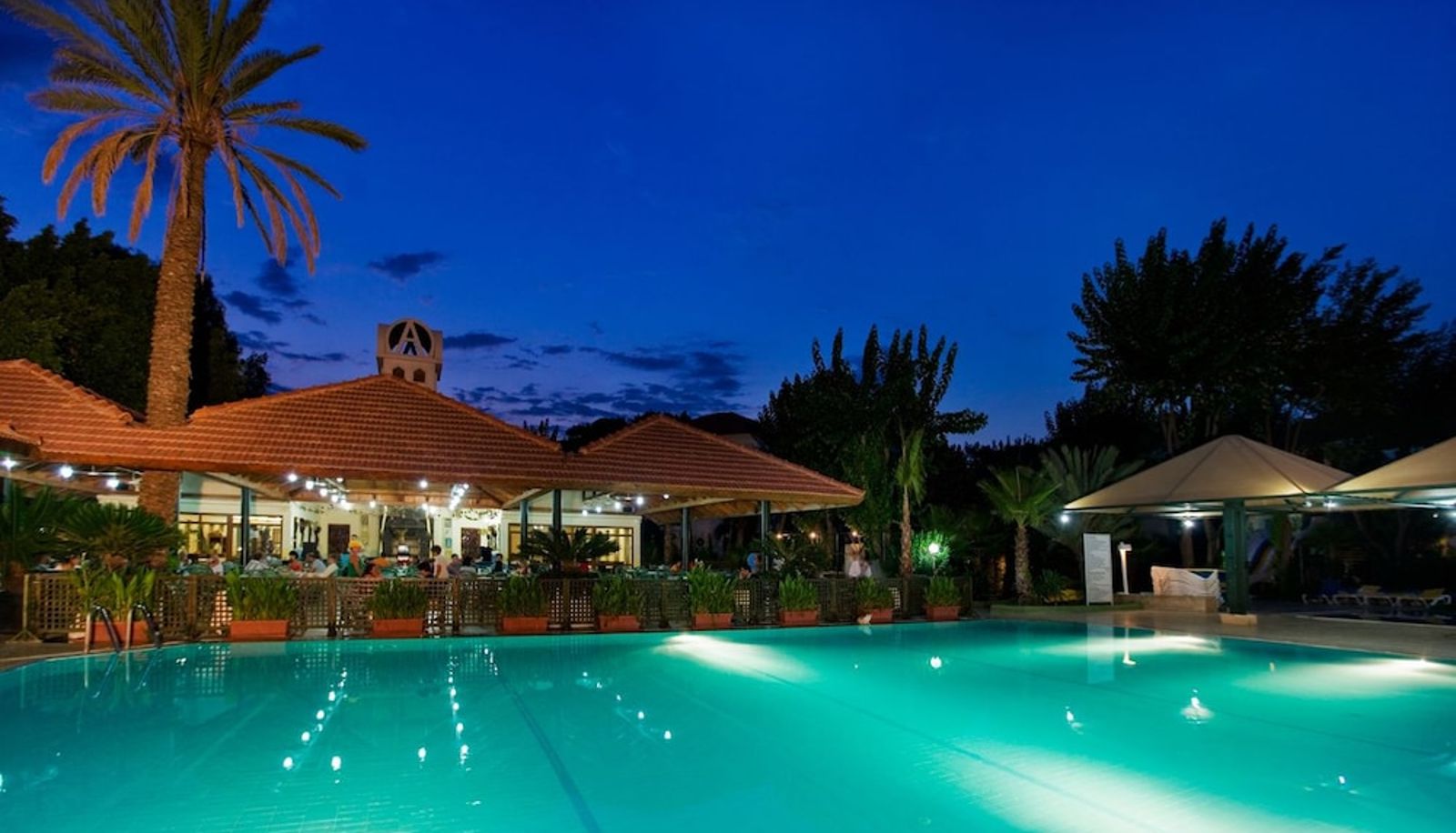 Pool - Fun Sun Smart Akman Beach