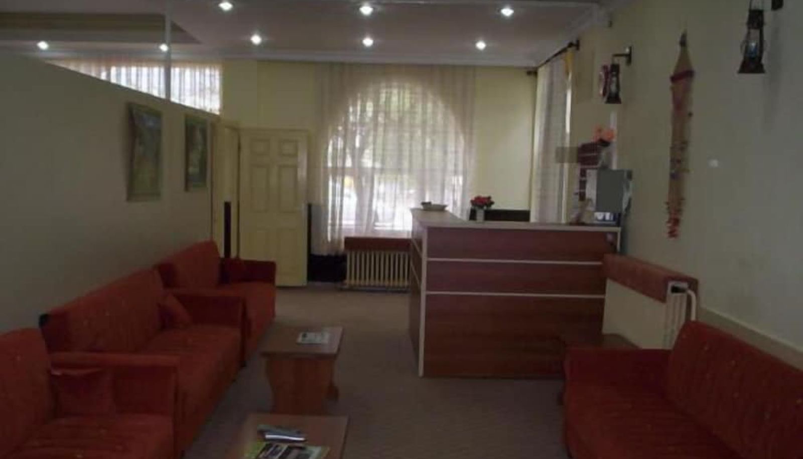 Hall - Yakut Hotel