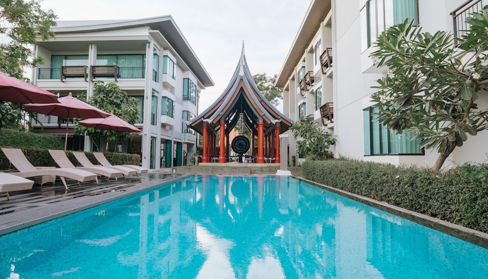 Piscina - Maraya Hotel & Resort