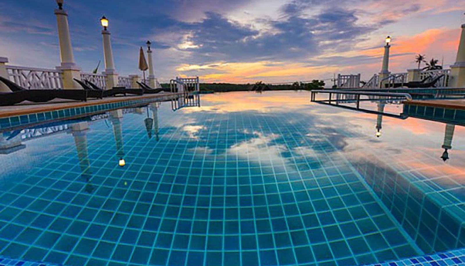 Basen - Krabi Front Bay Resort