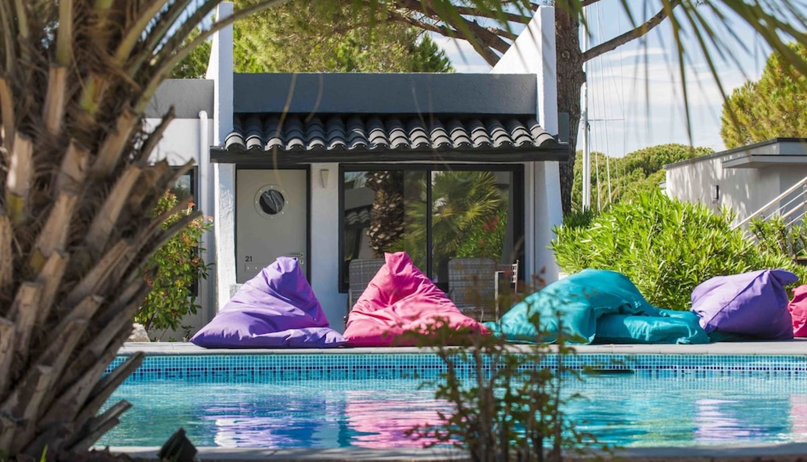 Piscina - Le Spinaker Boutique Hôtel Restaurant
