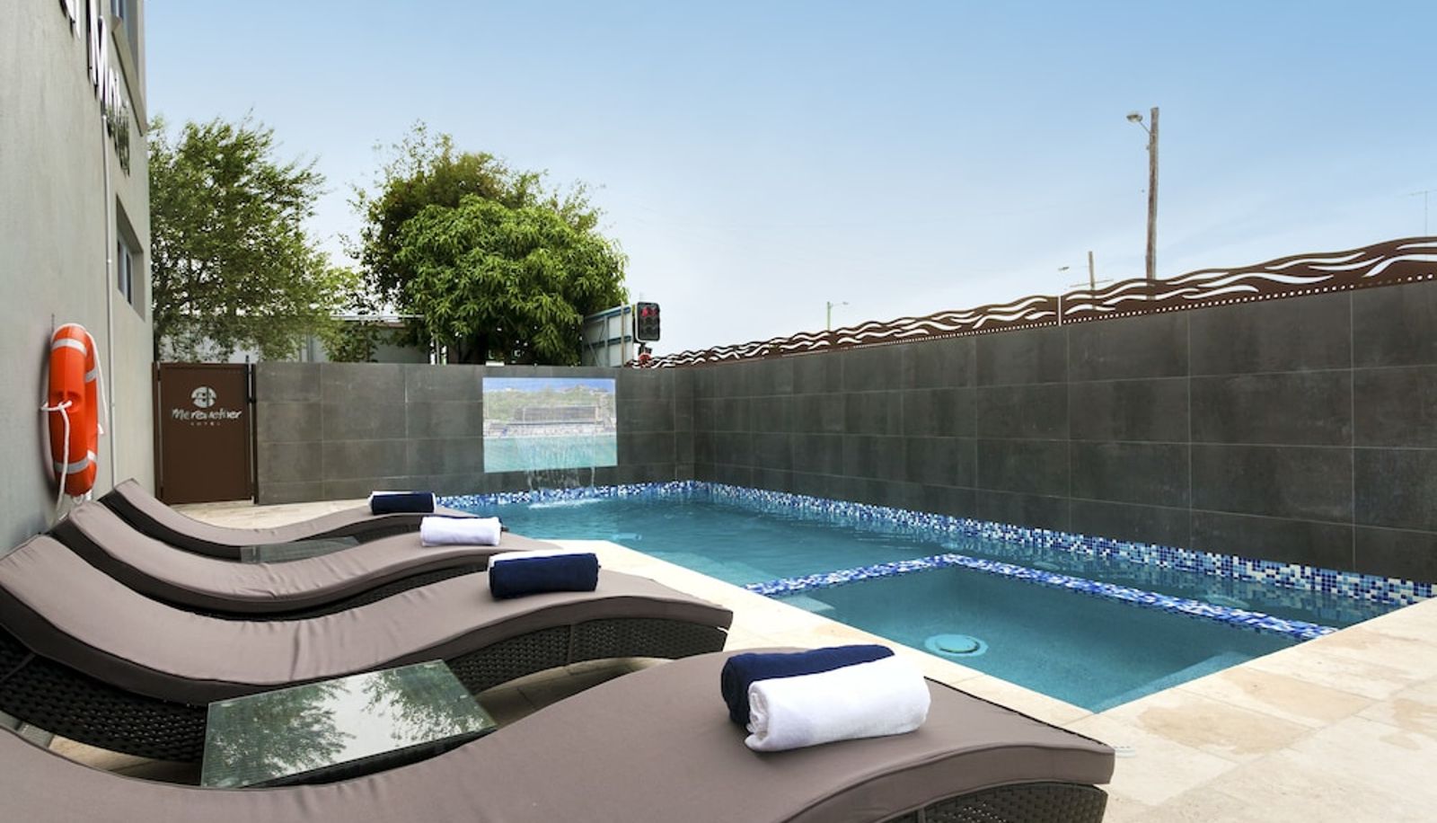 Pool - Merewether Motel