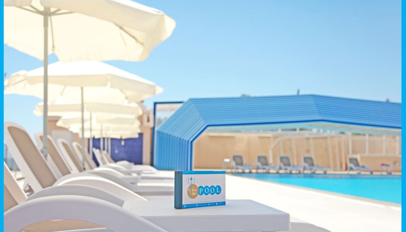 Pool - Poseidonia Beach Hotel