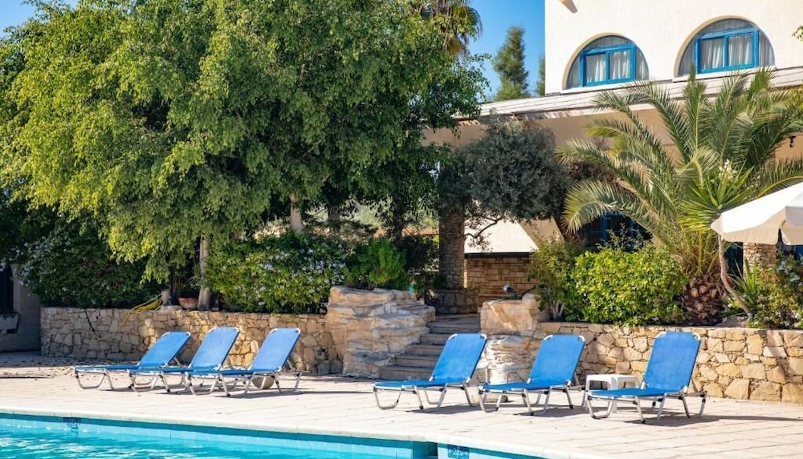 Piscina - Navarria Hotel