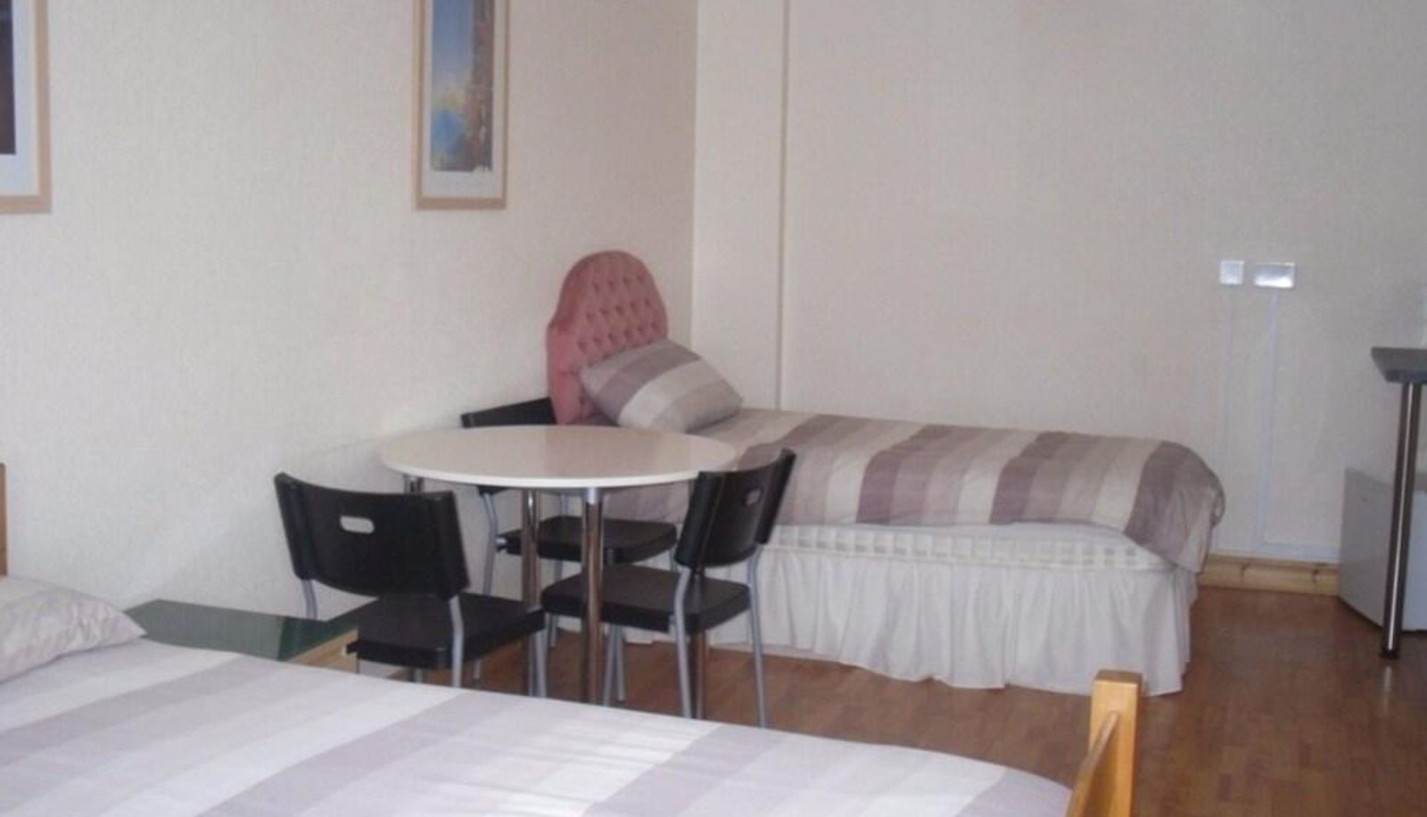 Apartment - Llanion Lodge