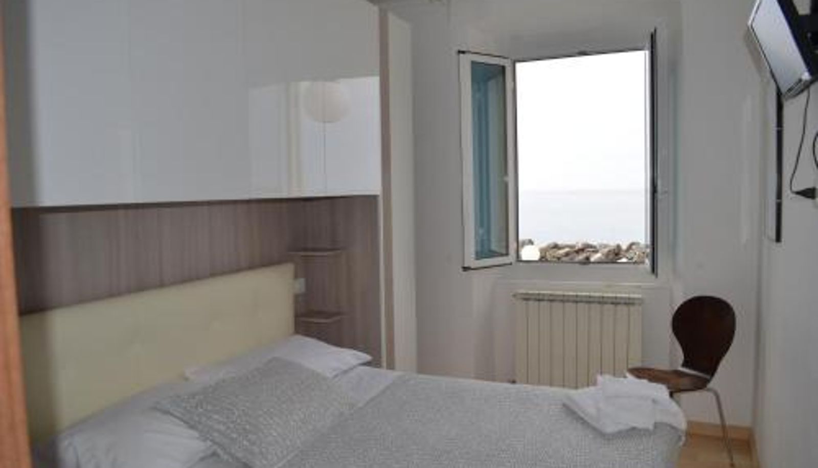 Room - Hotel San Pietro Chiavari