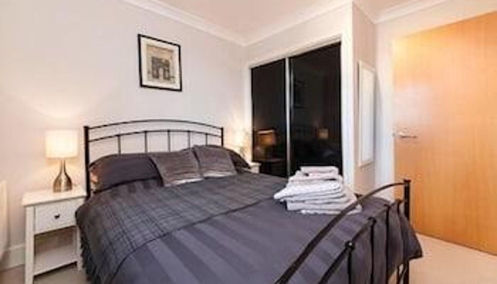 Camera standard - CB1 Apartments