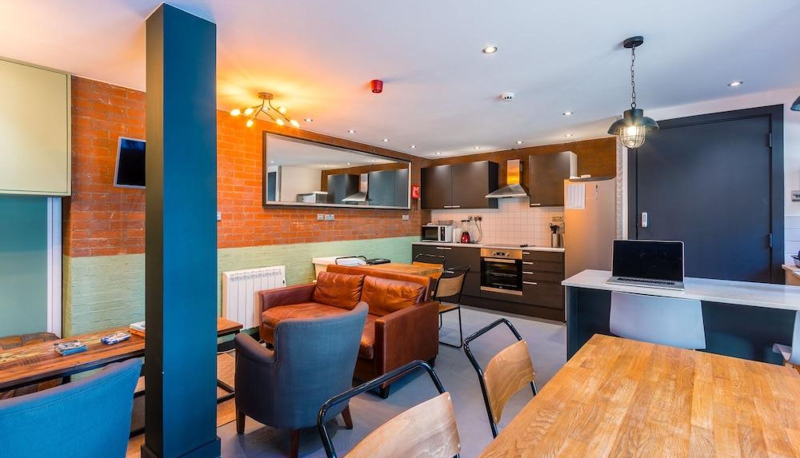 Familienzimmer - CoDE Pod Hostels - THE LoFT