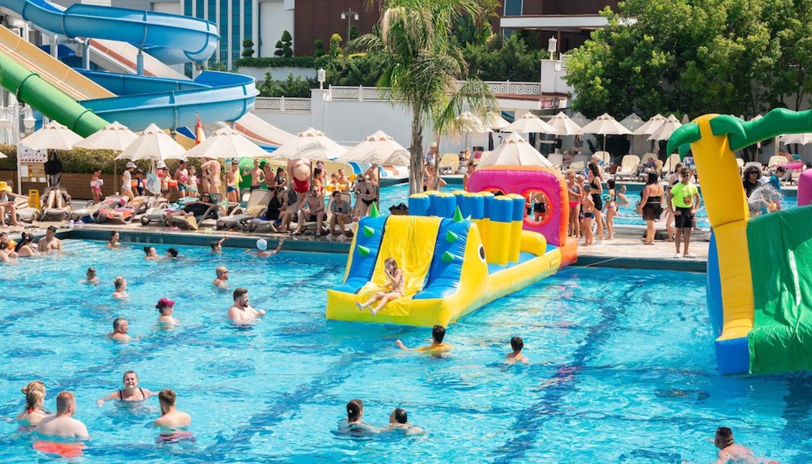 Pool - Oz Hotels Side Premium
