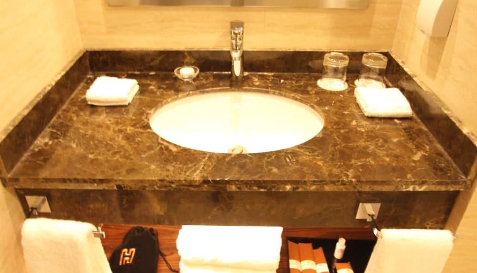 Chambre Standard - Days Hotel Guomen
