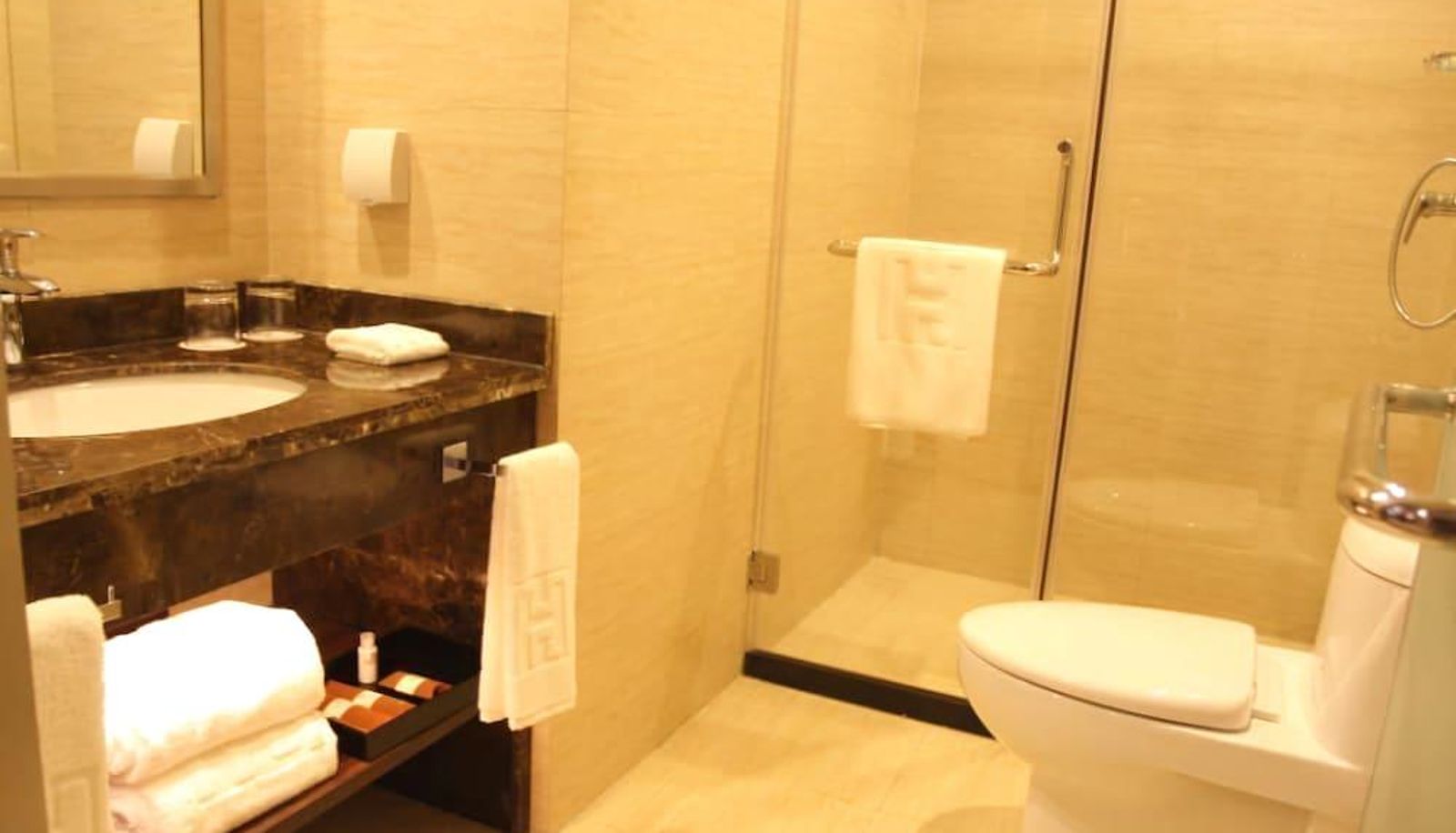 Chambre Standard - Days Hotel Guomen