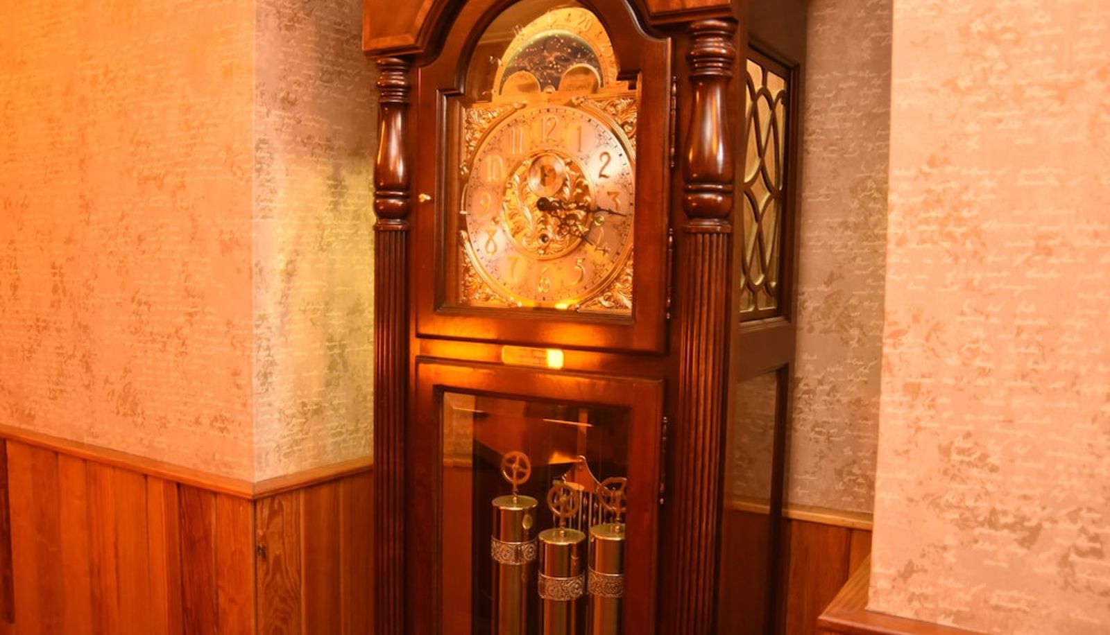 Hall - Copper Kettle B&B