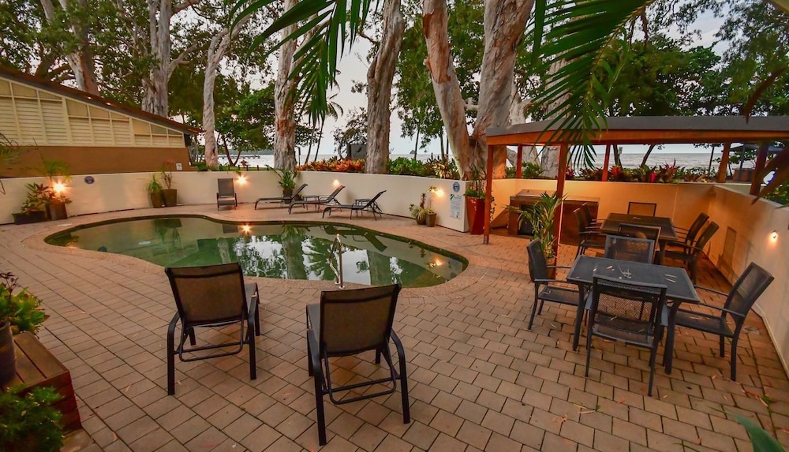 Pool - Marlin Waters