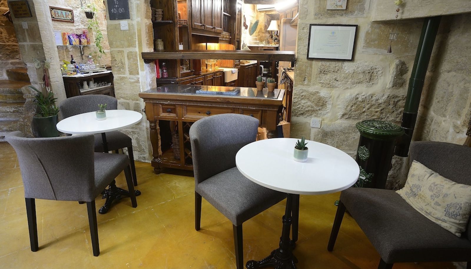 Hall - The Burrow Guest House