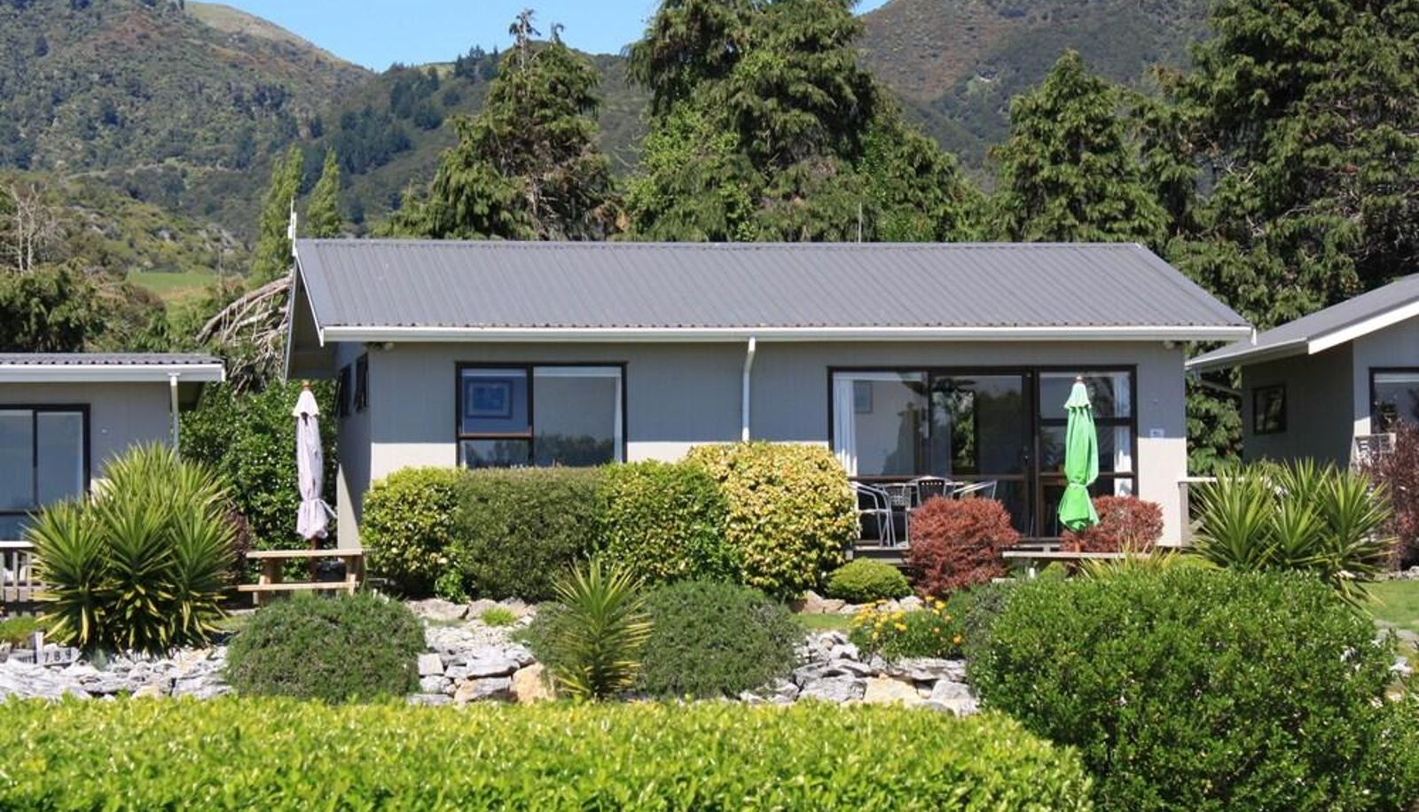 Appartamento - Pohara Beachfront Motel