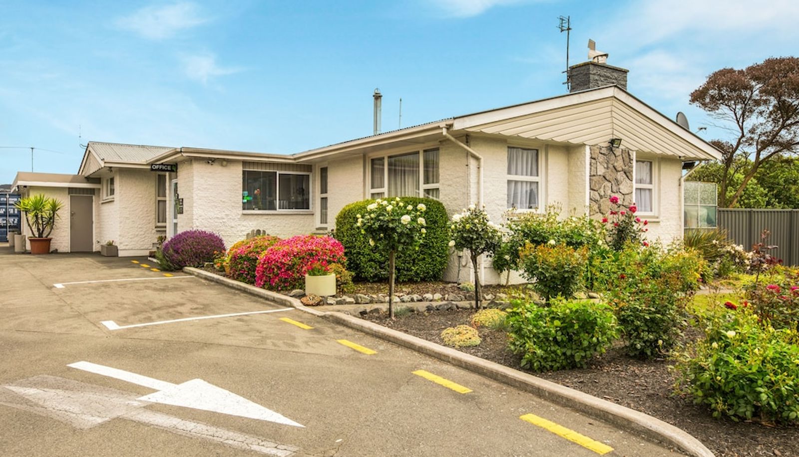 Reception - Arcadia Motel