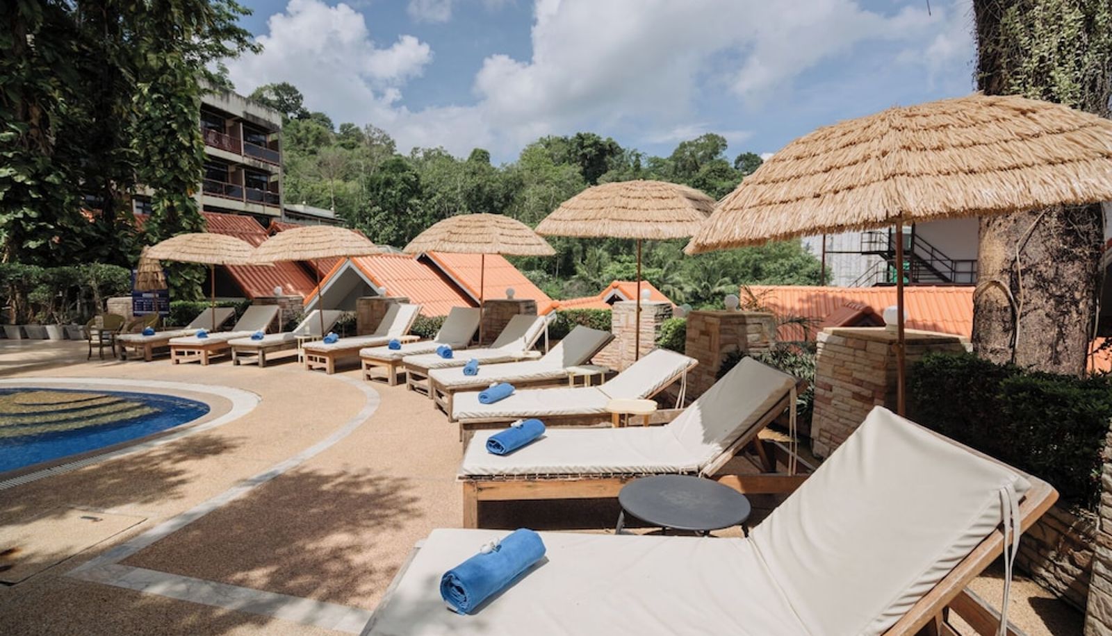 Pool - Club Bamboo Boutique Patong Beach Resort