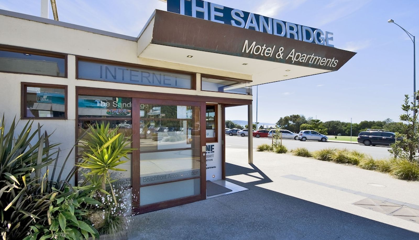 Info - Sandridge Motel