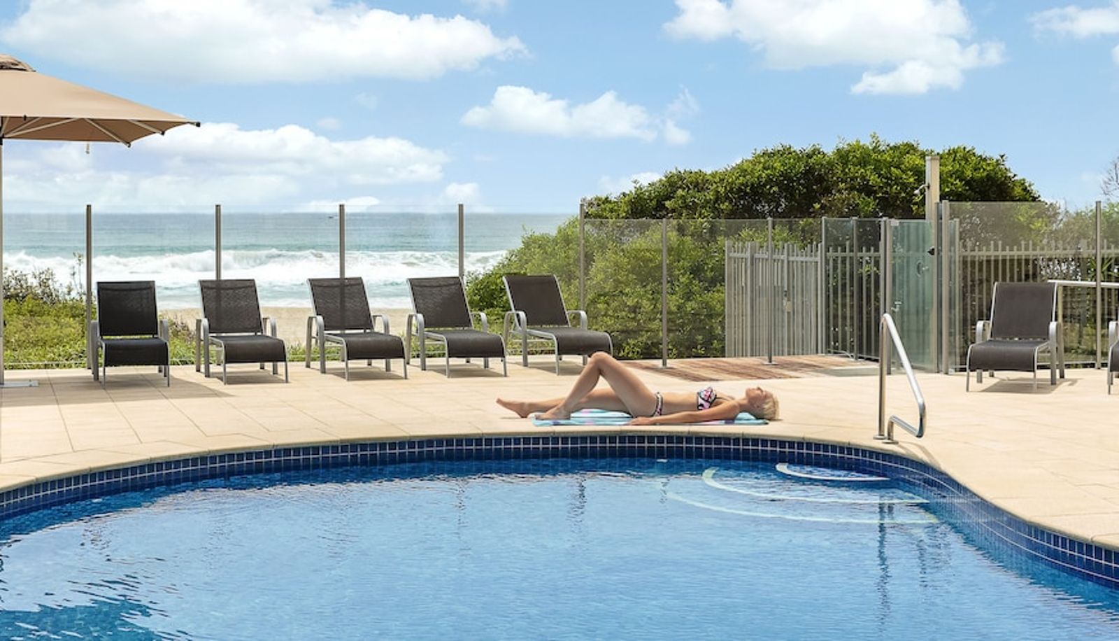 Pool - Dorchester on the Beach