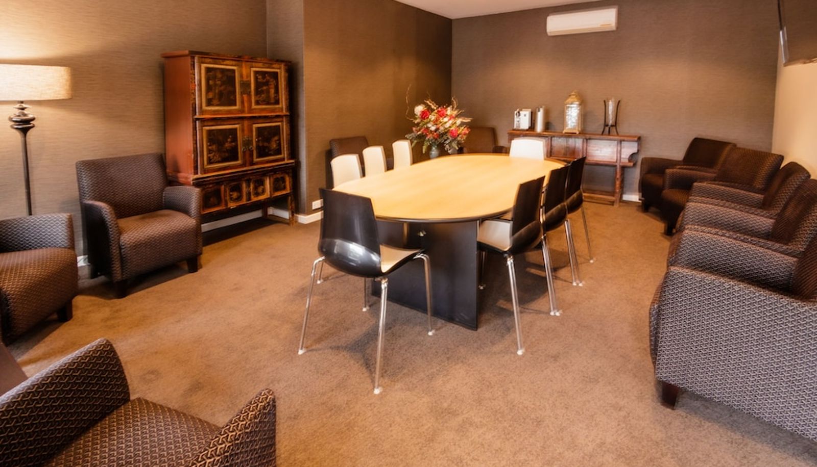 Meetingzimmer - Clear Ridge Apartments