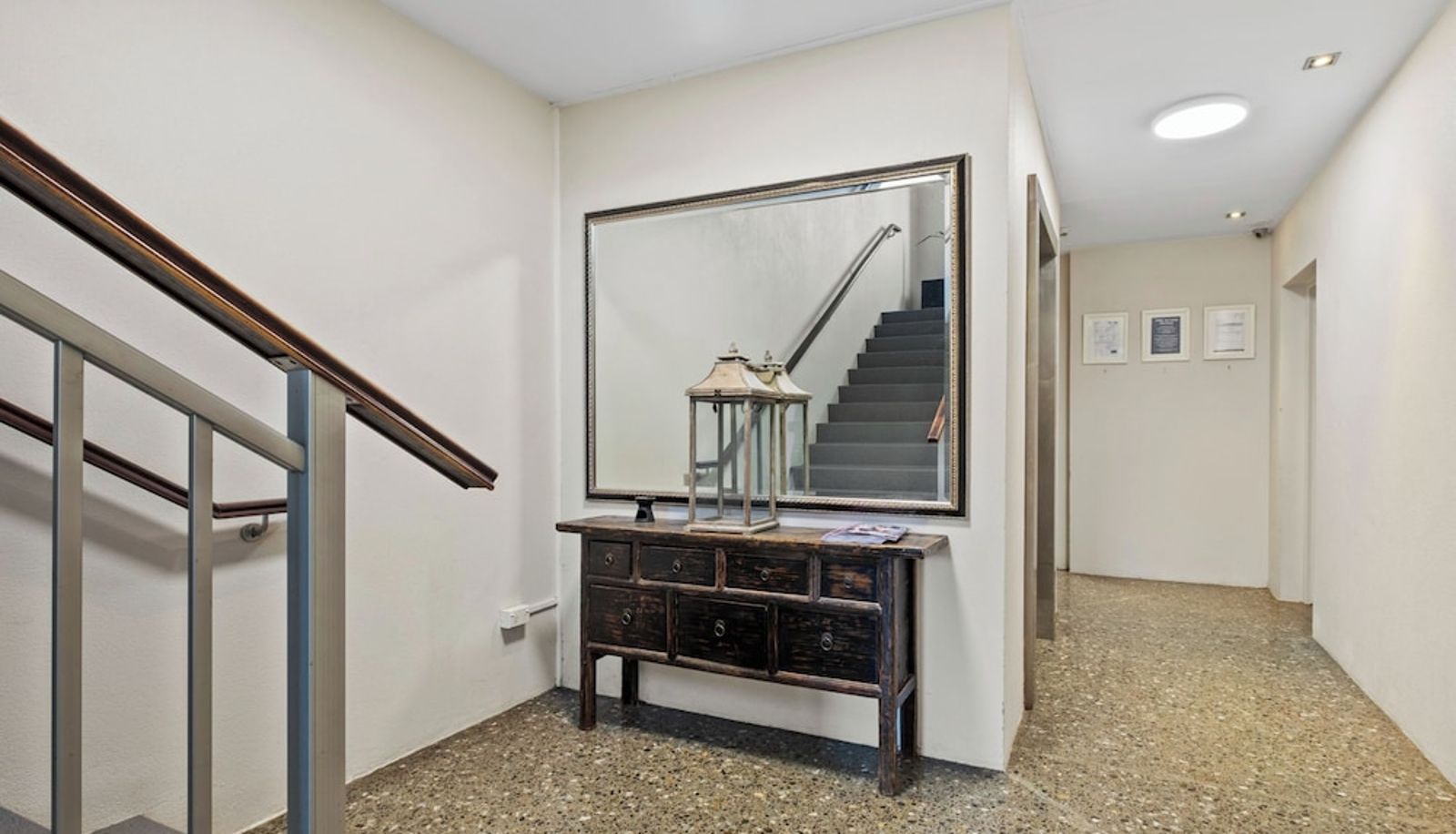 Reception - Clear Ridge Apartments