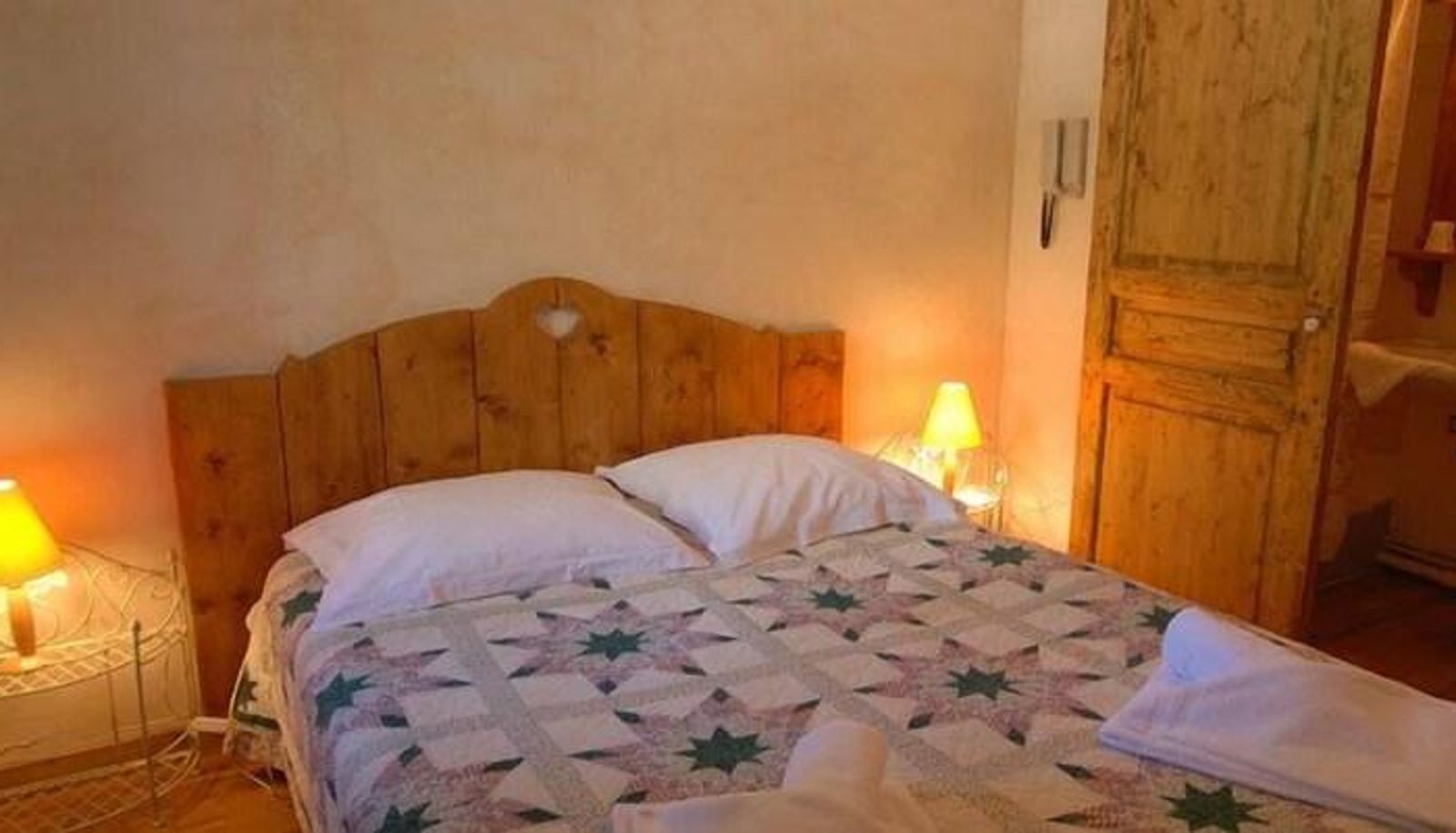 Kamer met balkon - Chalet Hôtel d'Ailefroide