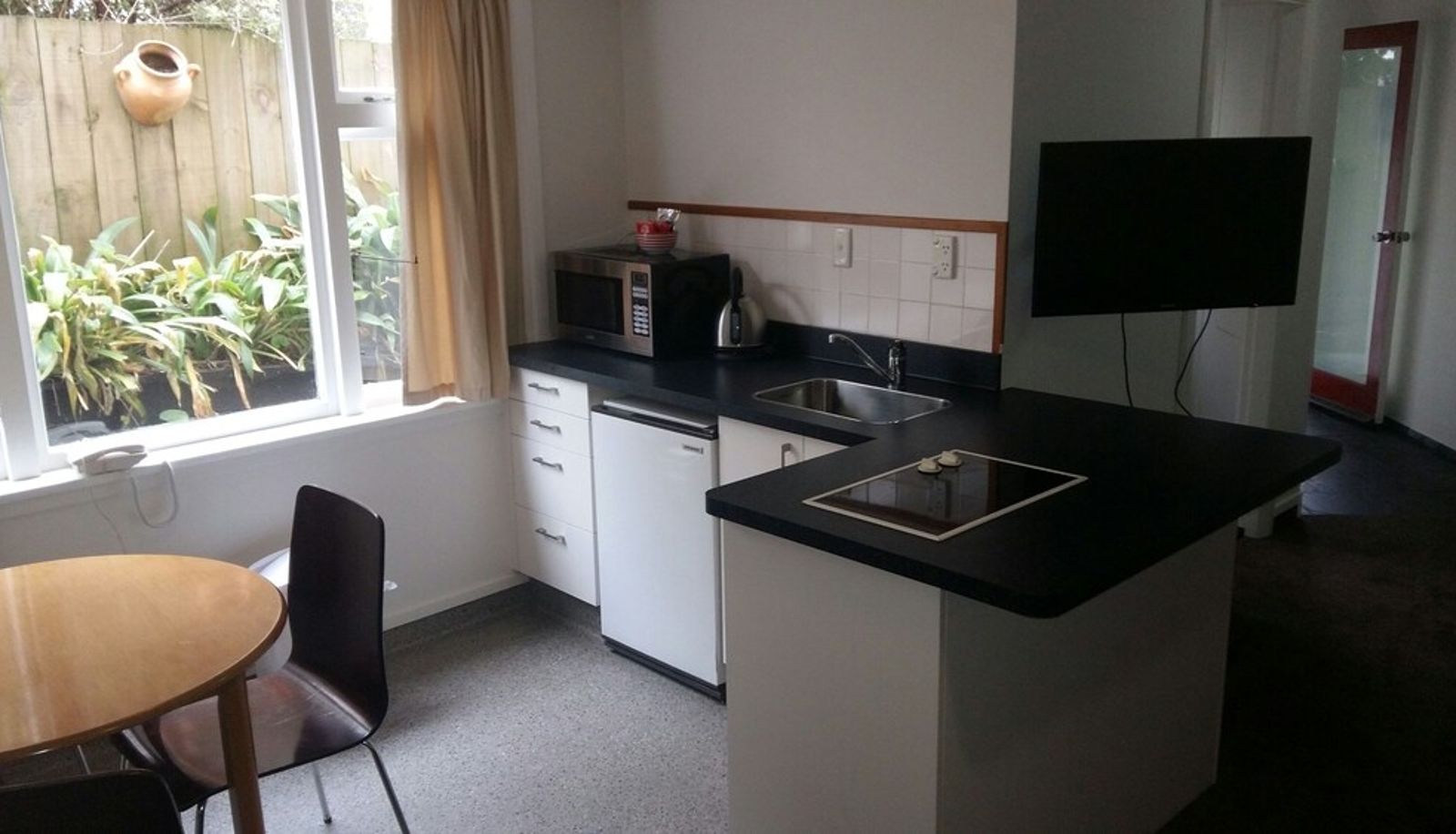 Apartment - Owens Motel