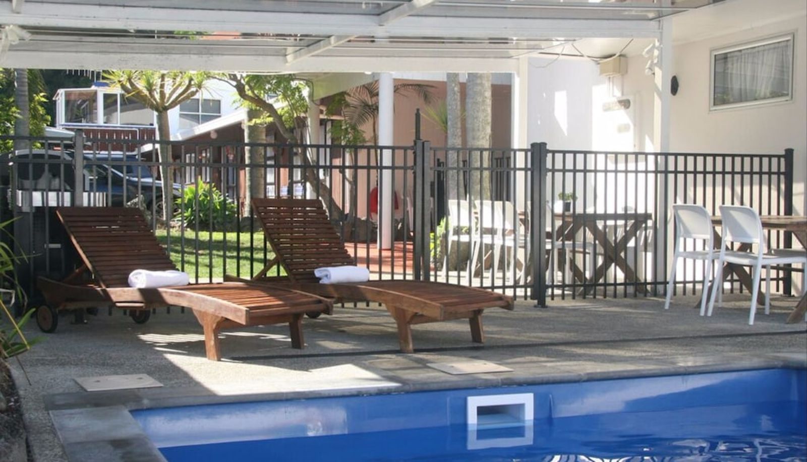 Pool - Edelweiss Motel