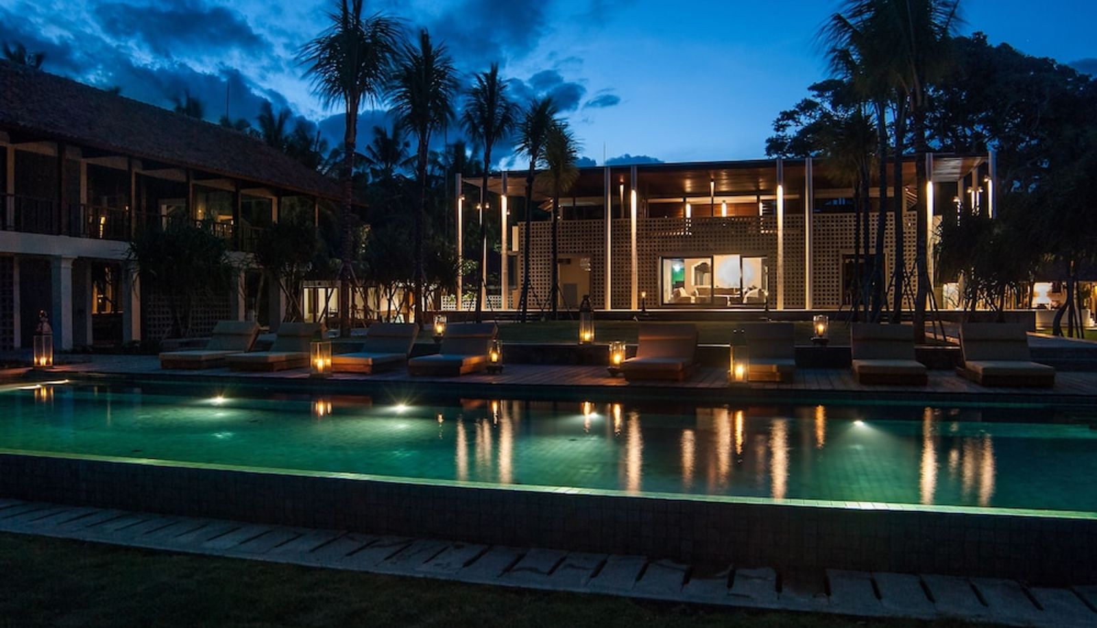 Pool - Jeeva Saba Bali