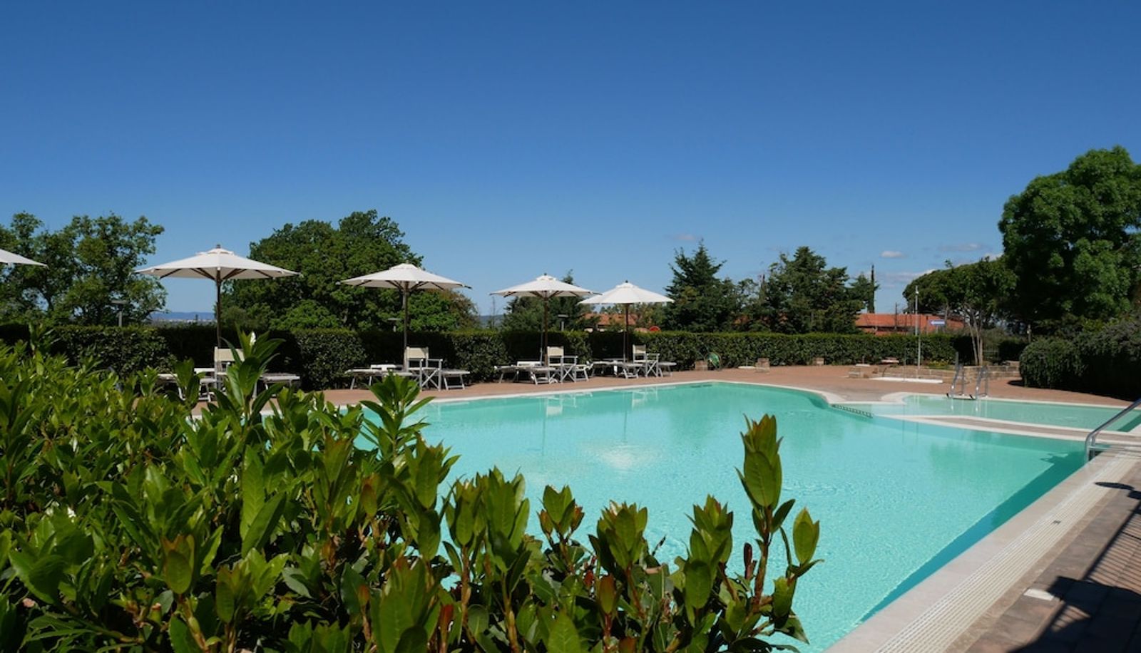 Piscine - Borgo Etrusco S.p.A.