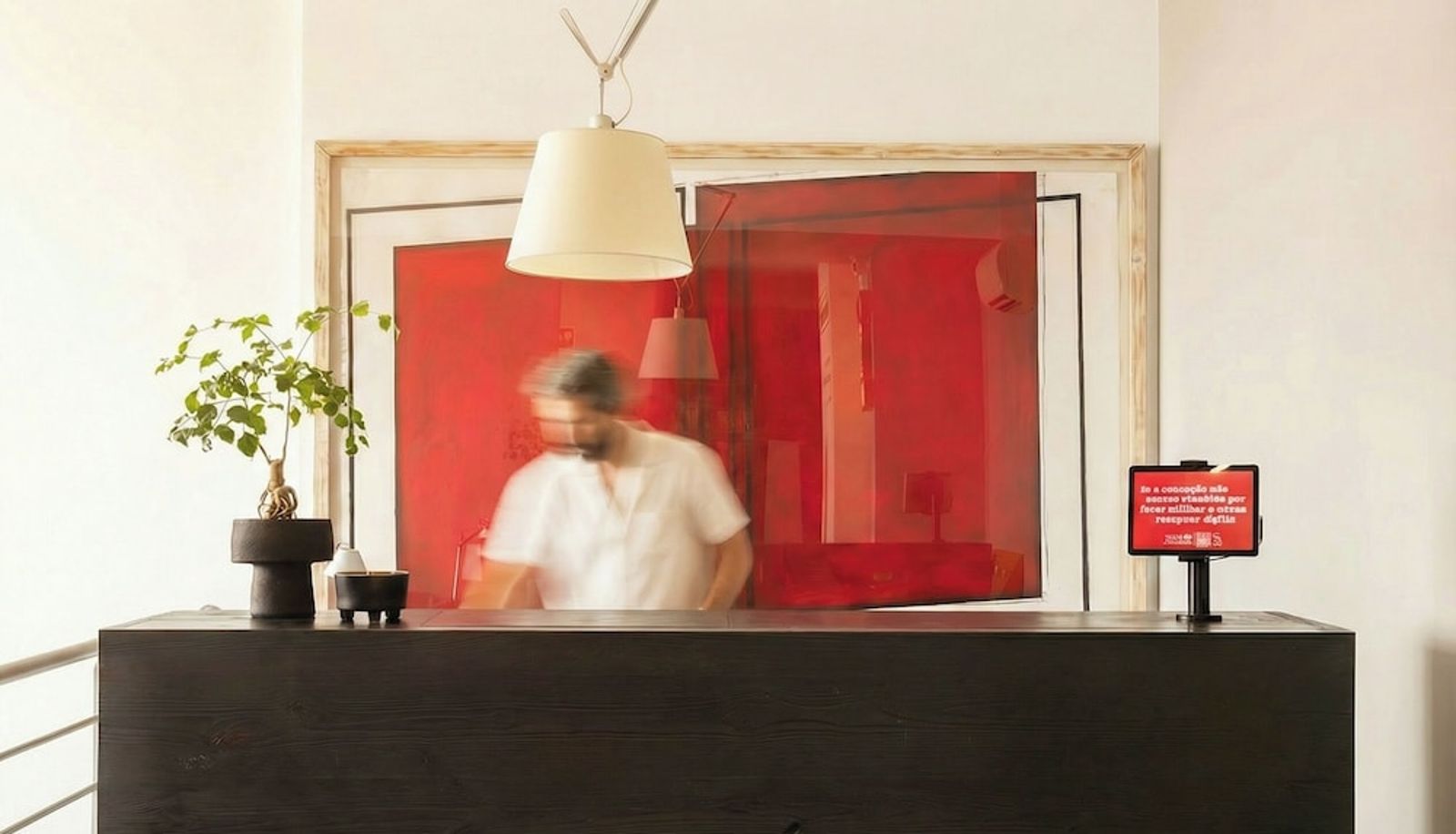 Reception - The Lisbonaire Apartments