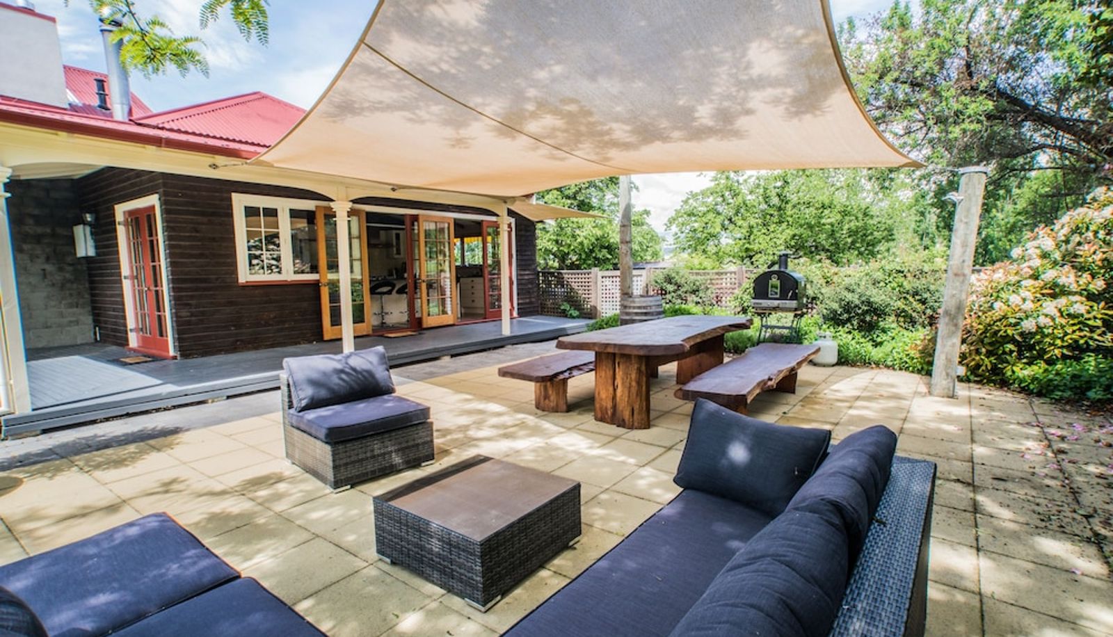 Info - Hartley Homestead Boutique B and B