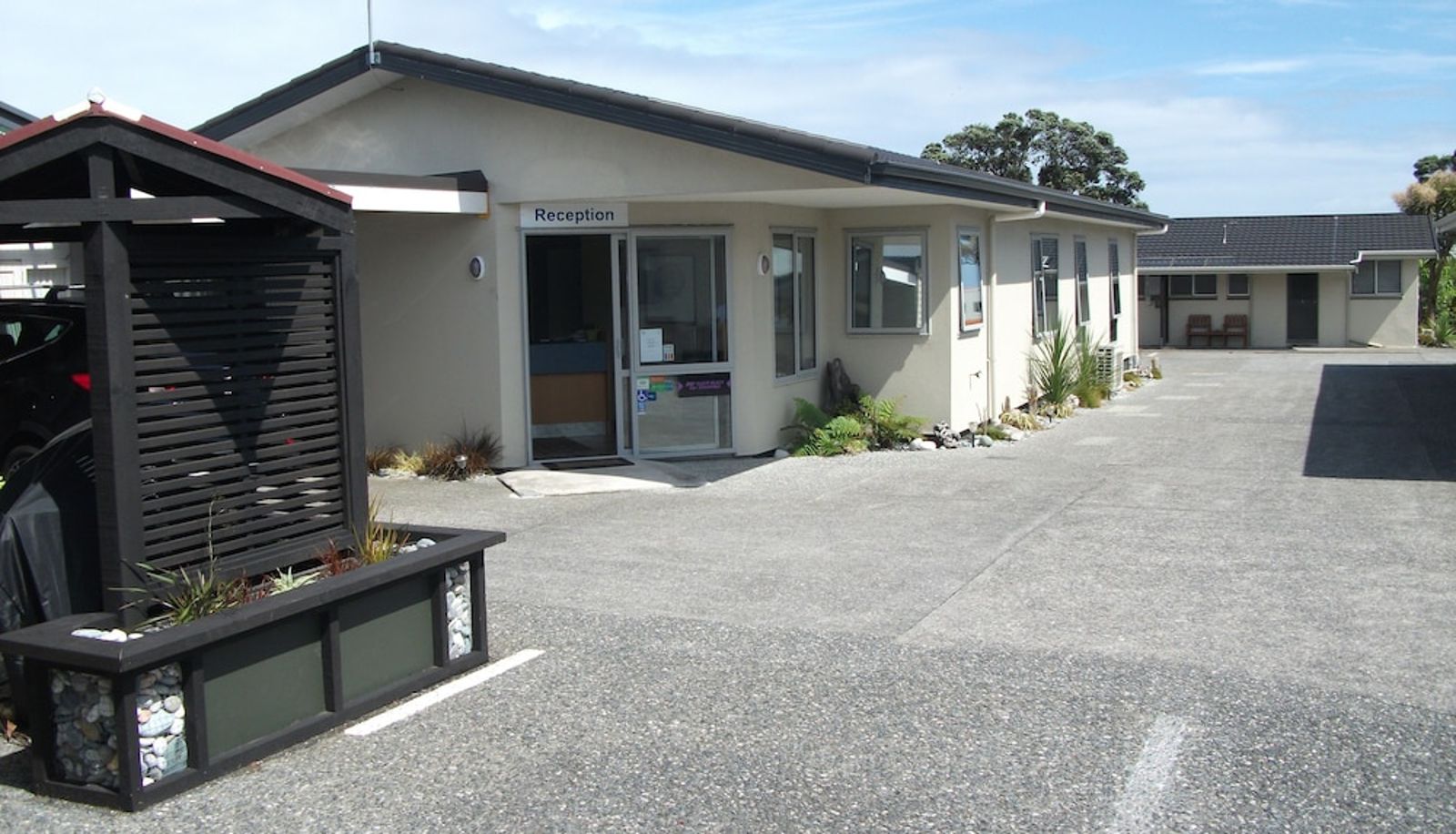 Info - Scenicland Motels