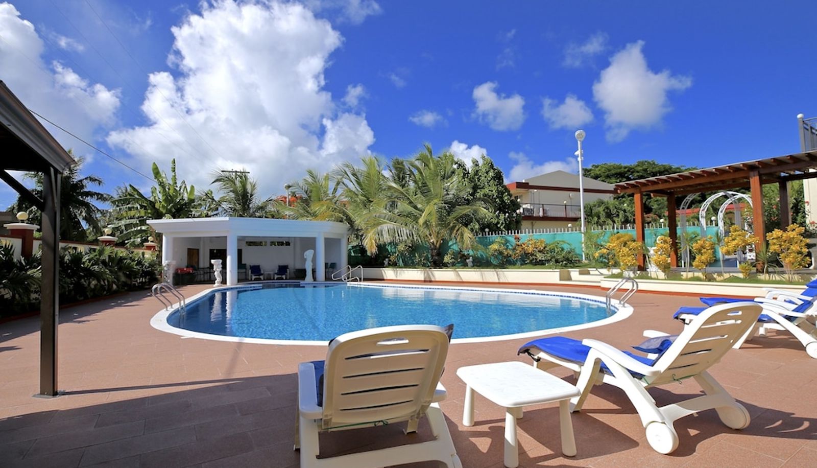 Piscina - Capital Hotel