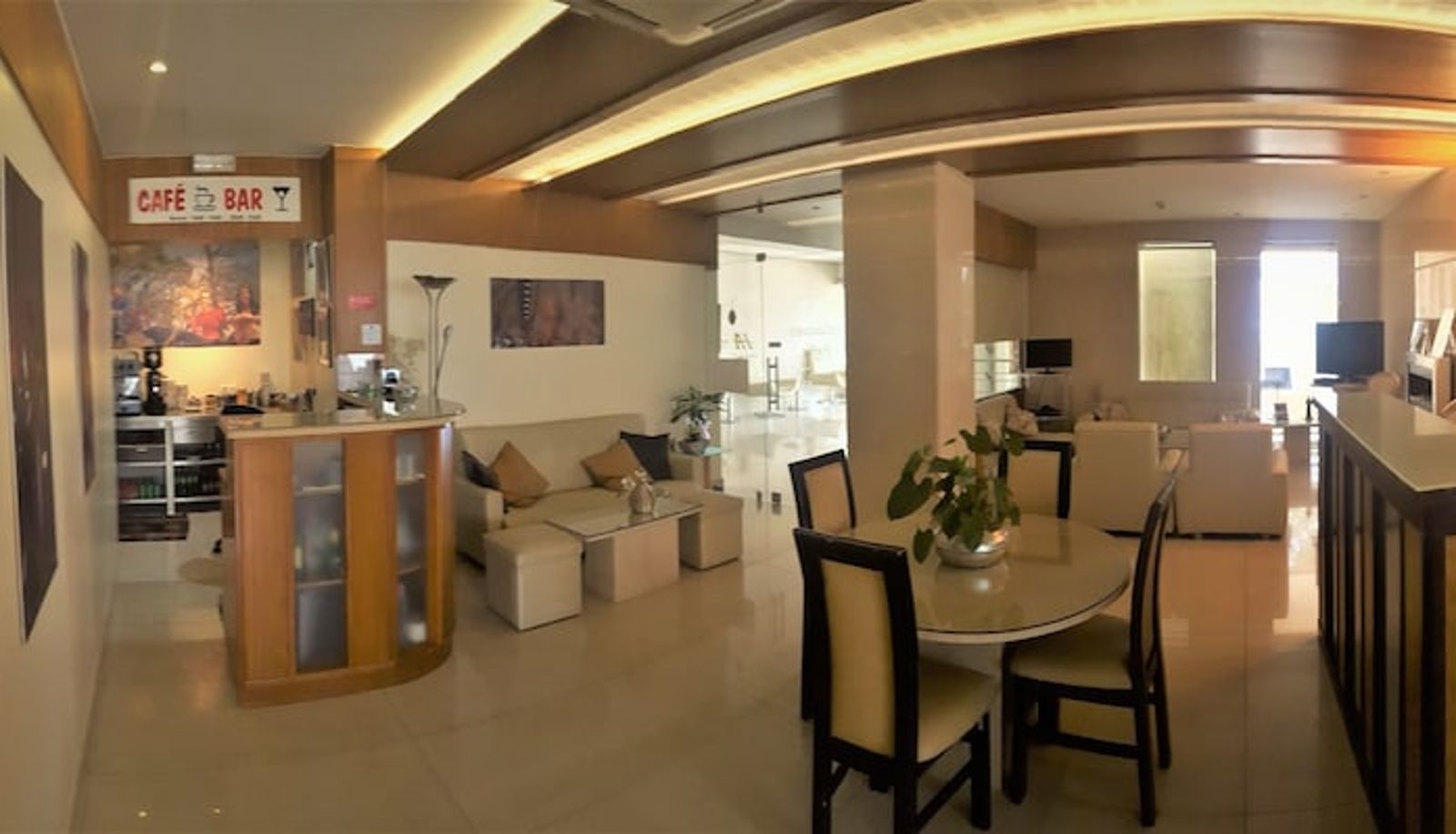 Hall - Hotel Aleluia