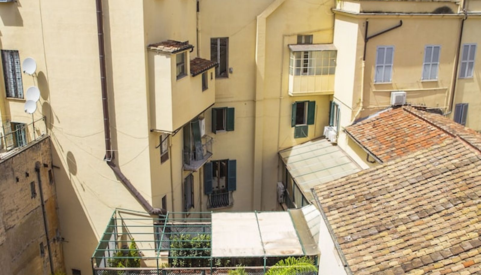 Info - Splendor Suite Rome - Suites and Apartments