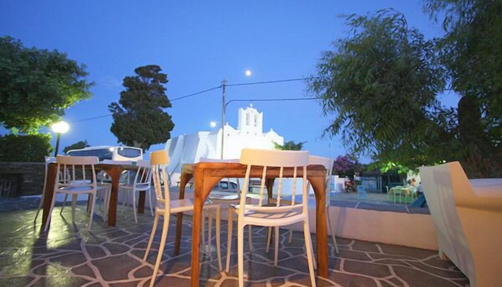 Restaurant - Smaragdi Hotel