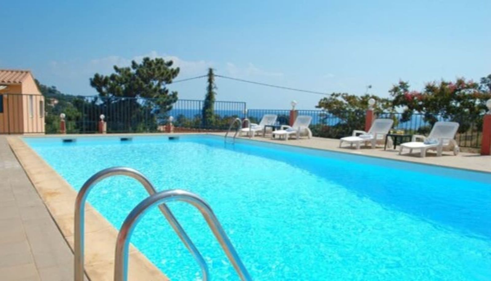 Zwembad - Hôtel San Pieru