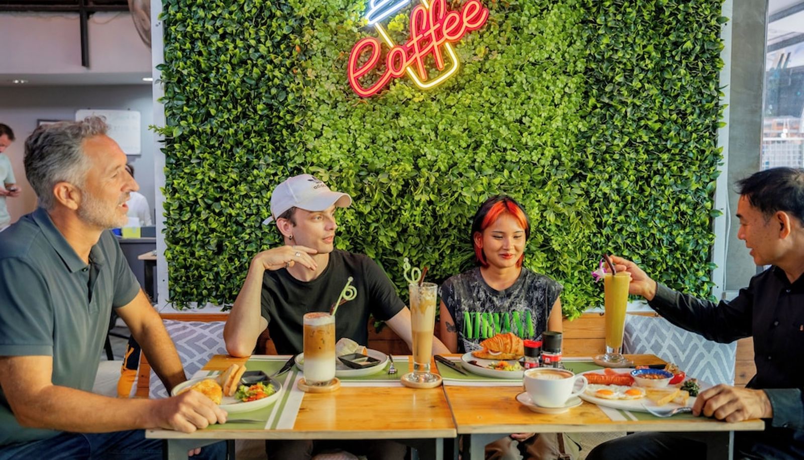 Restaurant - Unotel Karon Beach