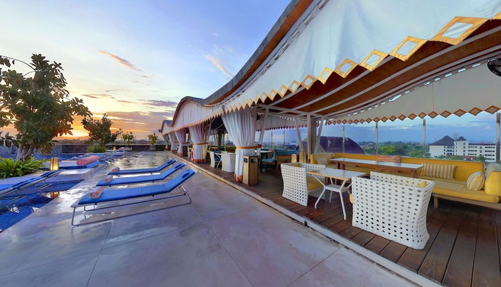 Zwembad - TS Suites Seminyak