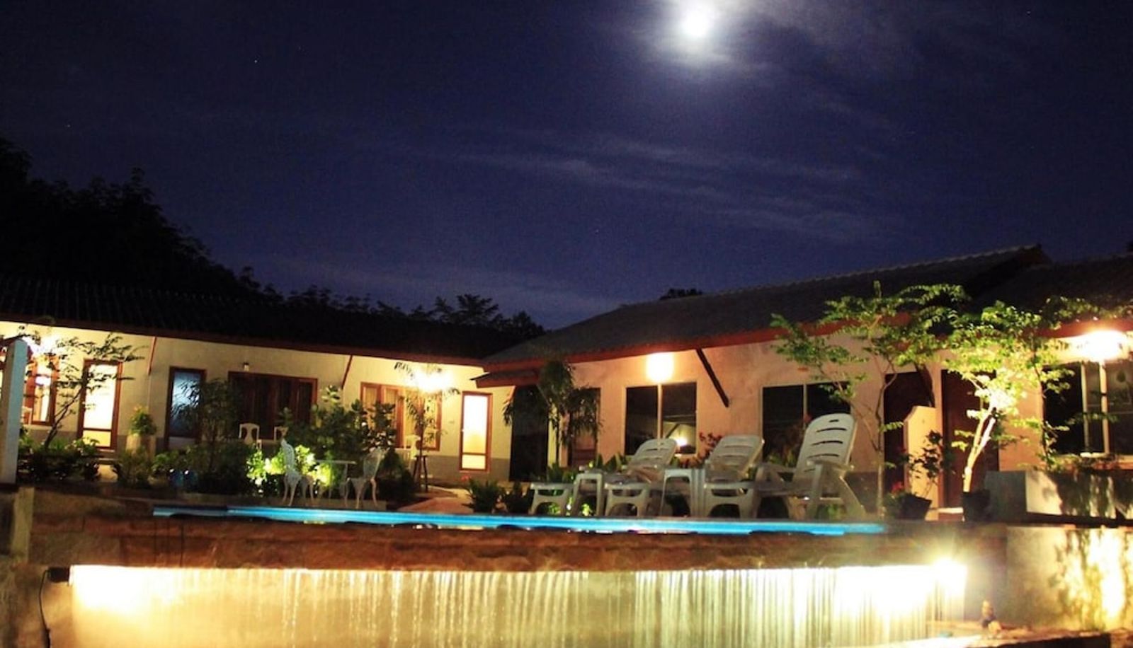 Zwembad - Phuket Muay Thai House