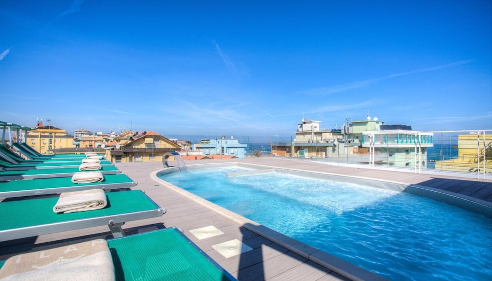 Basen - Milano Resort