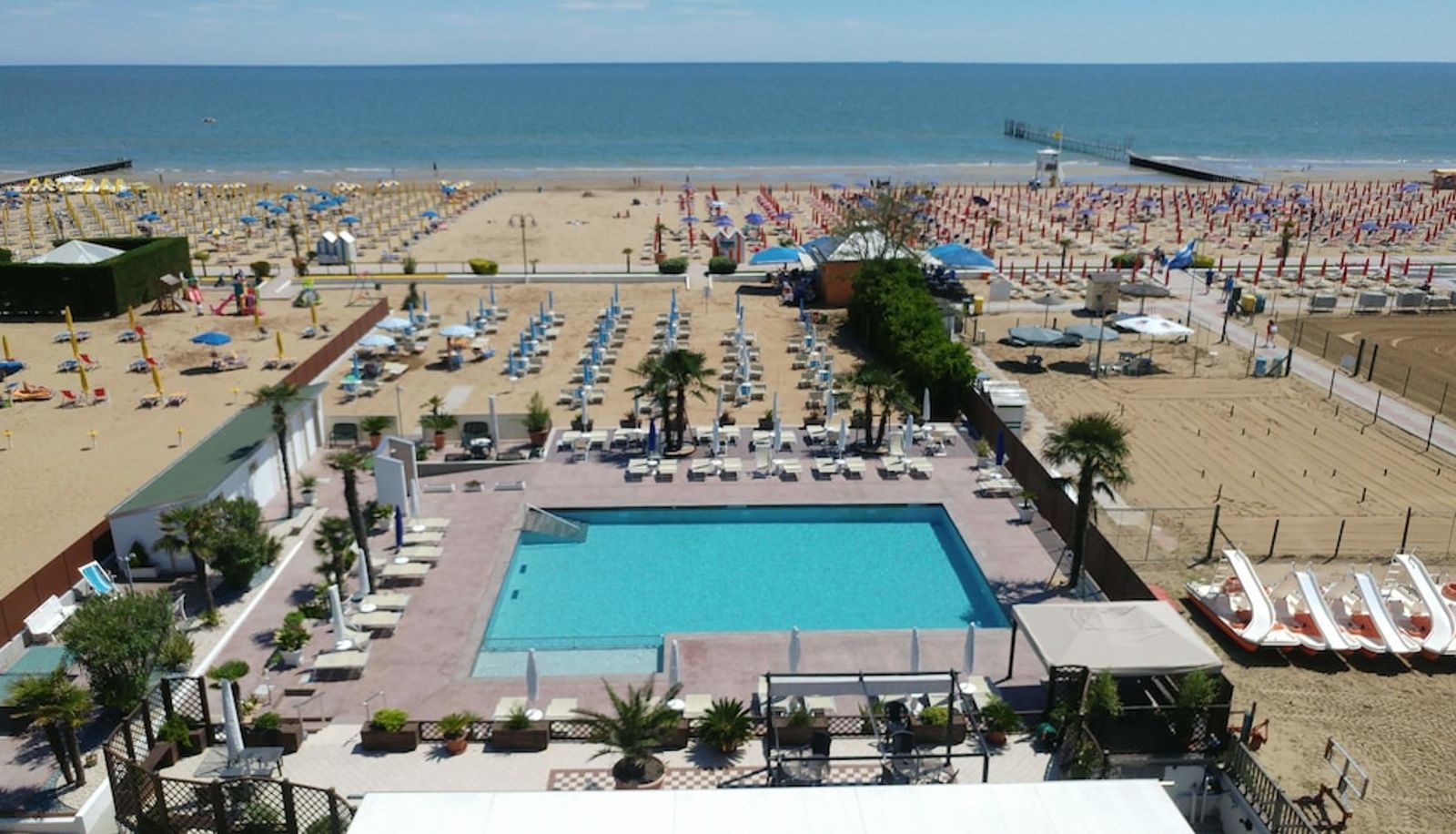 Piscina - Hotel La Brezza