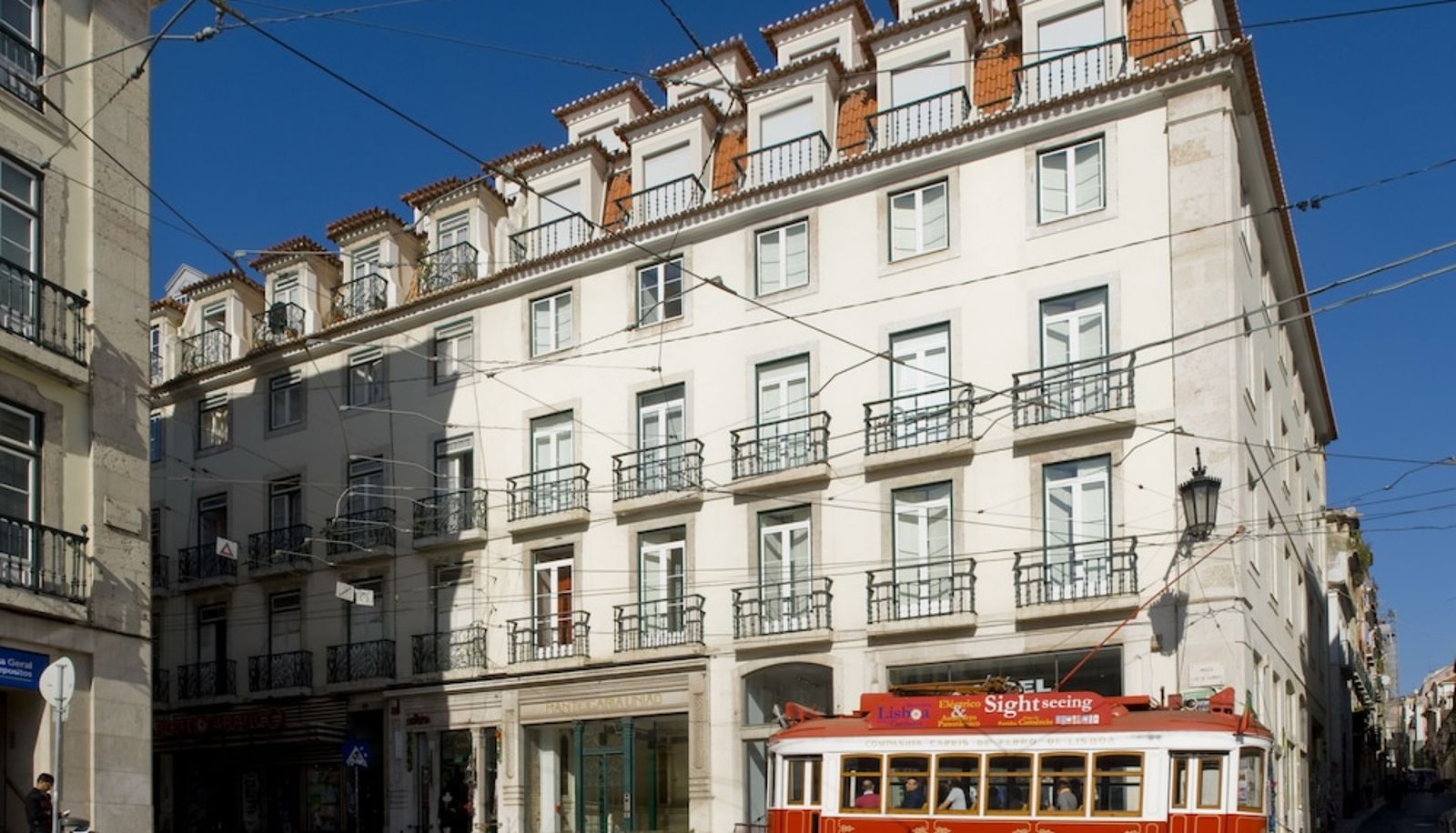 Info - Chiado Apartments