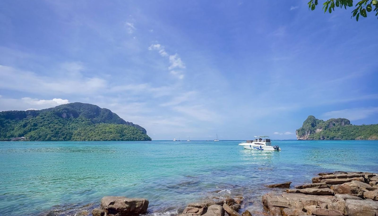 Info - Phi Phi Cozy Seafront Resort