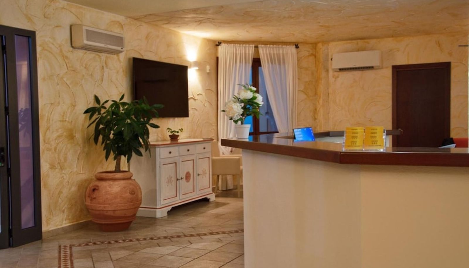 Salón - Hotel Trinità dei Corsari