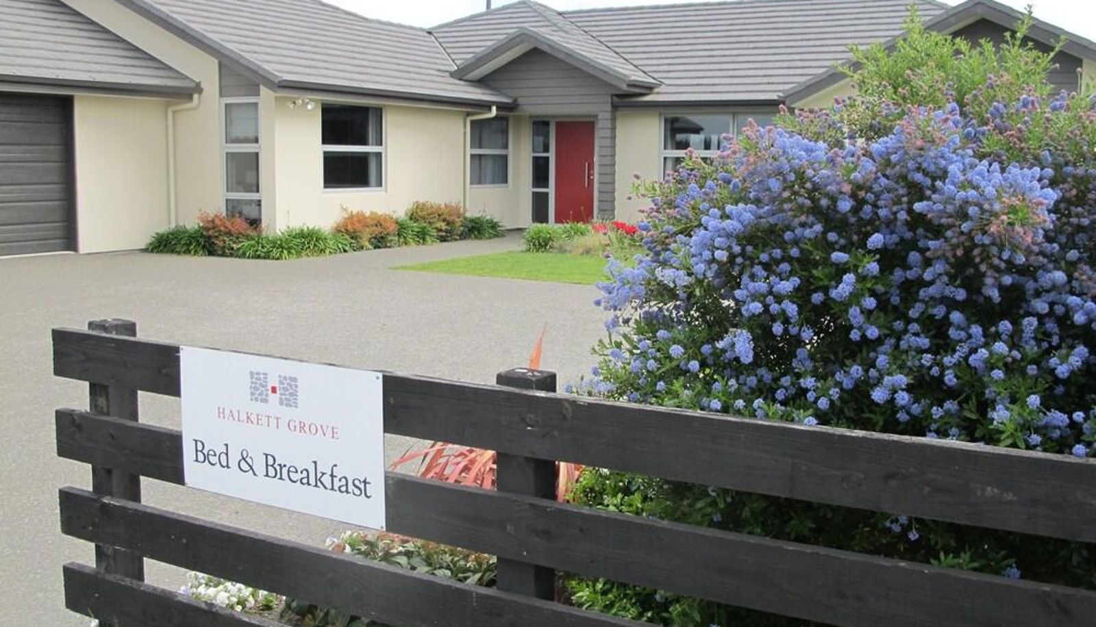 Zona exterior del hotel - Halkett Grove Bed and Breakfast